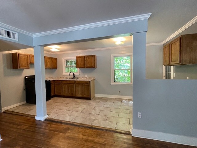 Foto del edificio - 7818 E Jasper St