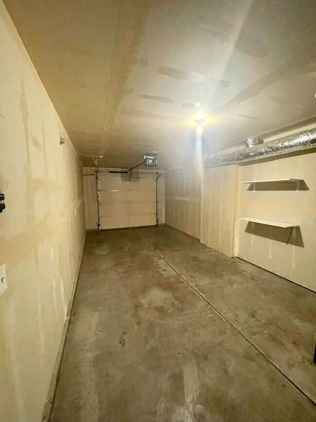 Foto del edificio - 3484 Vela Pl