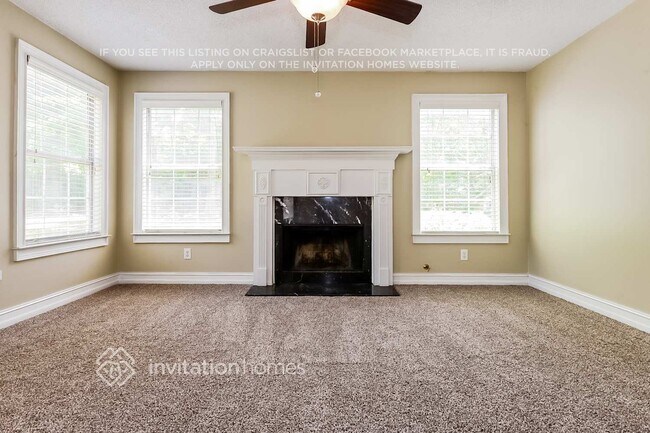 Foto del edificio - 148 Emerald Ln