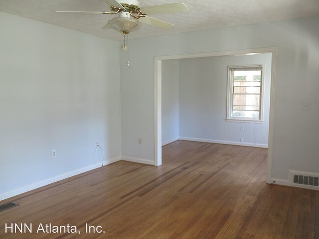 Building Photo - 1000 N Carter Rd