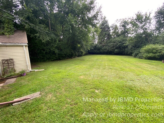 Large 2 Full Bath Brick Bunglow House For Rent In Redford Charter 