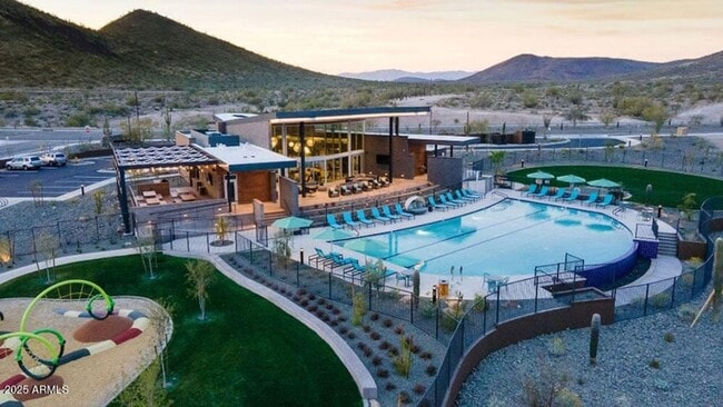 Building Photo - Gorgeous !! New home 5 bedroom 4 bathroom 3 car garage EV++ Pool/Spa++ in North Peoria