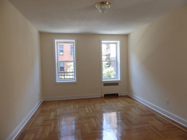 Foto del edificio - 419 E 17th St