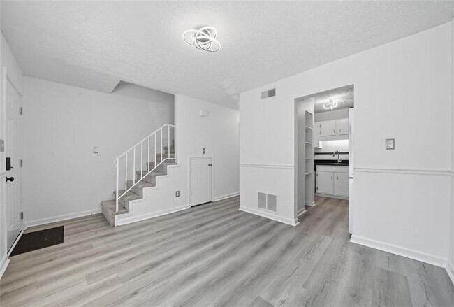 Foto del edificio - 6615 Sienna Ct