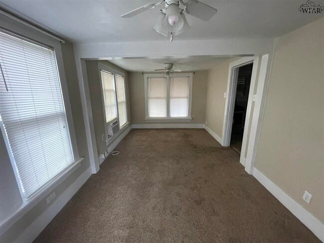 Building Photo - 1523 Speedway Ave