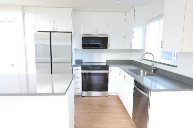 Foto del edificio - 12907 SE Ridgecrest Rd