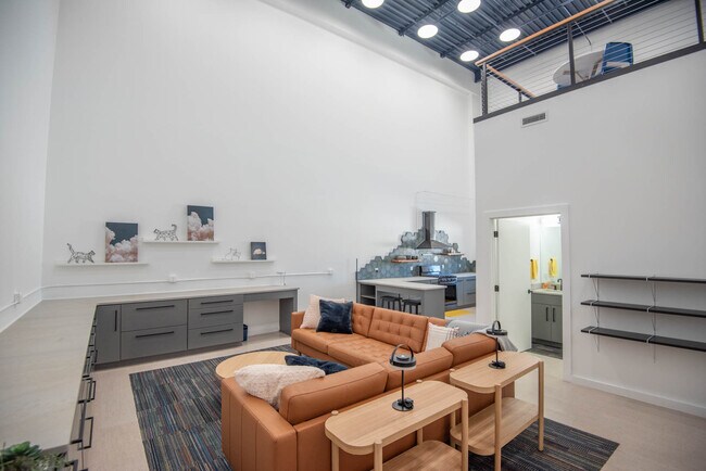 Foto del edificio - 215 S Jefferson Ave