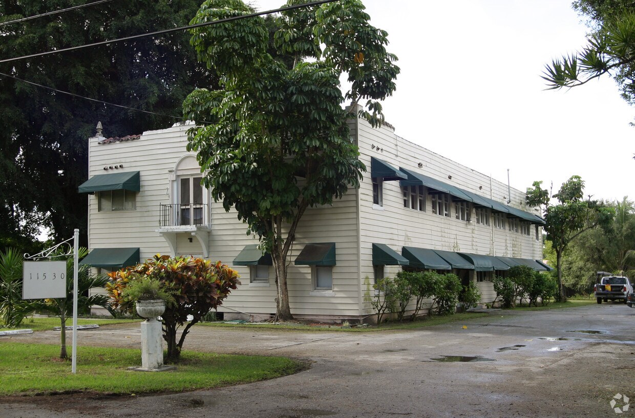 Primary Photo - 11520 NE 6th Ave
