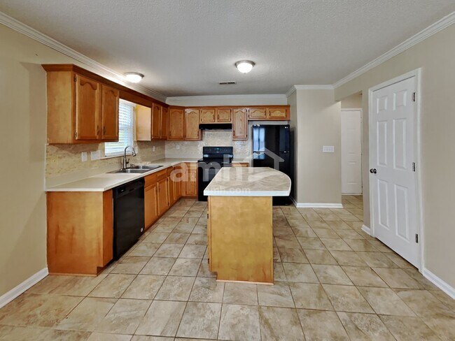 Building Photo - 11618 English Oak Ln