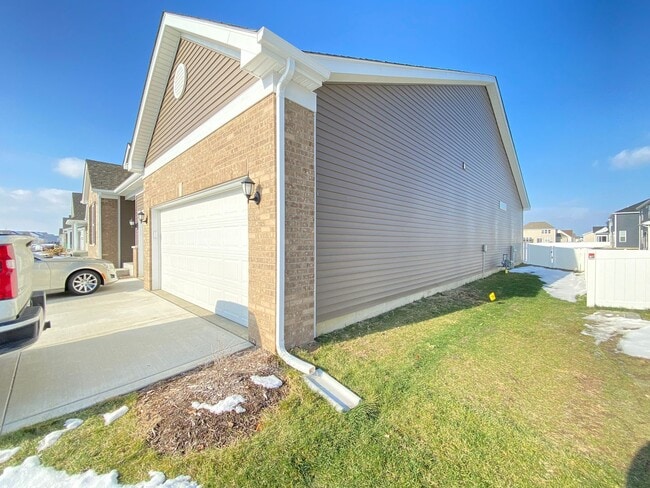 Building Photo - New Construction 3 Bedroom Home For Rent