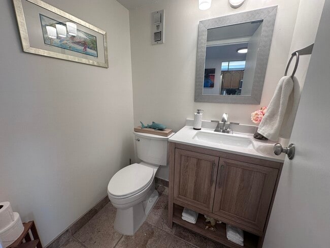 Foto del edificio - 5440 N Ocean Dr