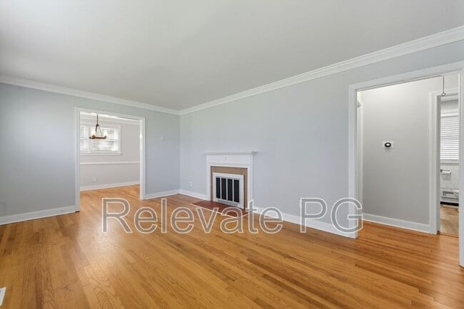 Foto del edificio - 8803 Weldon Dr