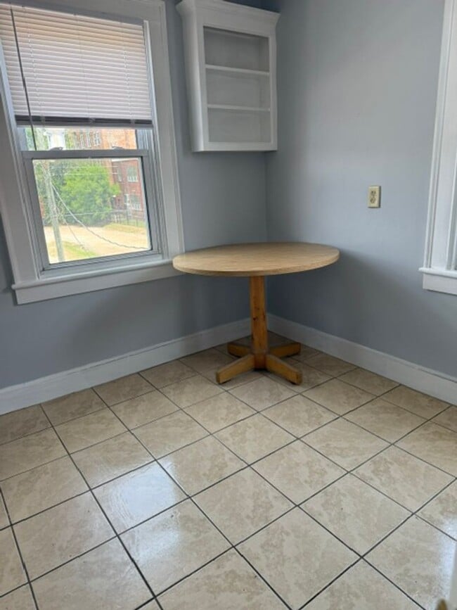 Photo - One Bedroom in Olde Town Portsmouth Apartment