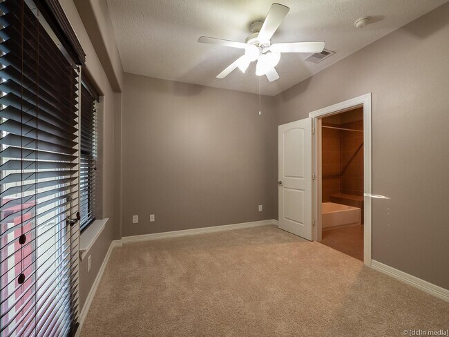 Foto del edificio - 4118 Bonner View Ln