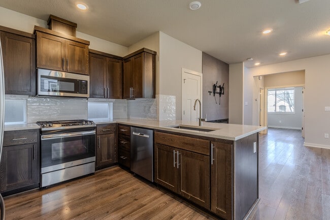 Foto del edificio - 6280 SE Genrosa St