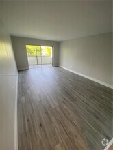 Building Photo - 9455 W Flagler St
