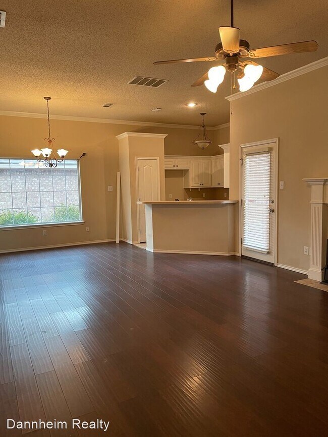 Building Photo - 3 br, 2 bath House - 2226 97th