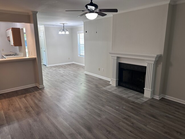 Building Photo - Beautiful Bevington Pines Three Bedroom Duplex