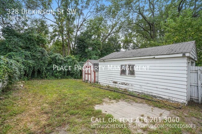 Foto del edificio - 328 Dickinson St SW - Big 3 bedroom 1 bath...