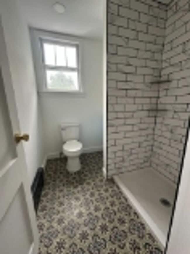 Building Photo - 28 Gardner Terrace