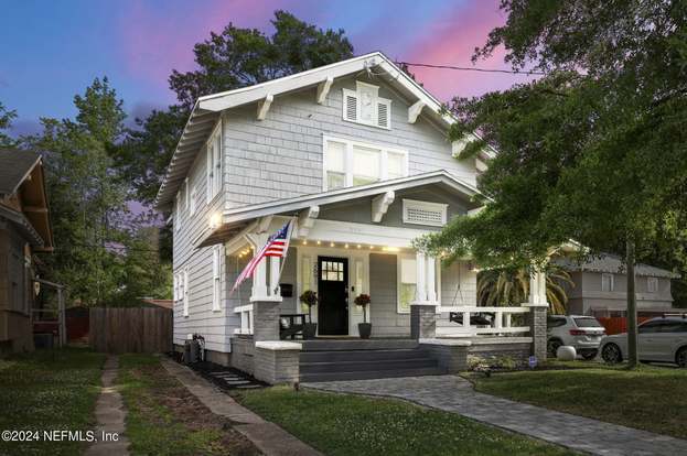 Foto del edificio - 2691 College St