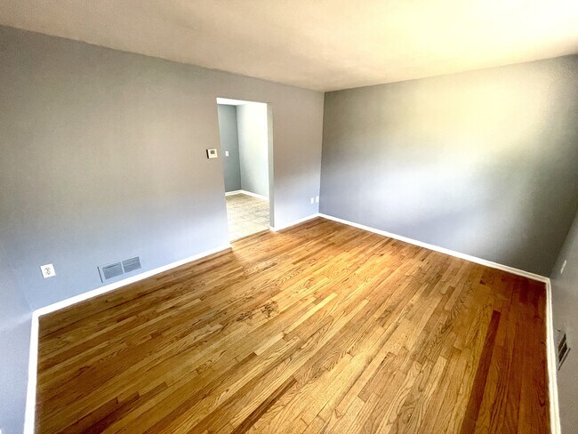 Foto del edificio - 440 Brierly Ln