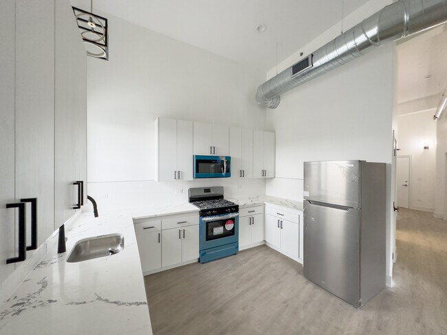 Foto del edificio - 4731 N Western Ave