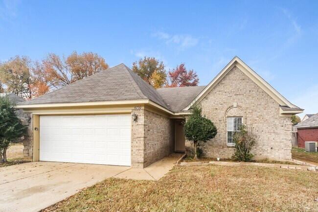 Foto del edificio - 4230 Ravenwood Dr N