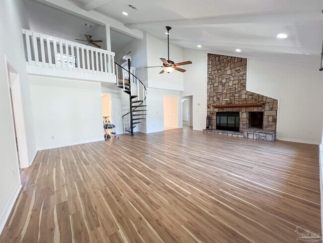 Building Photo - 2505 Semoran Dr