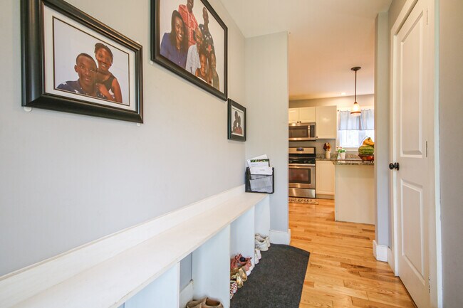 Foto del edificio - 37 Laura Ln