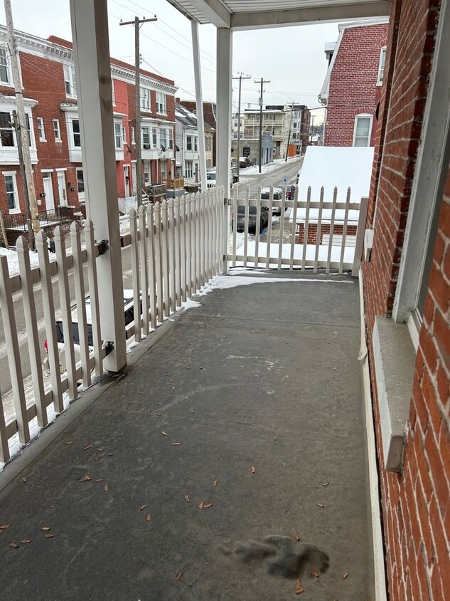 Primary Photo - 700 W Philadelphia St