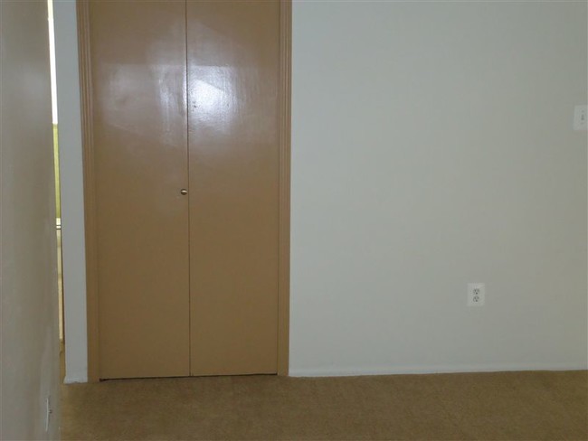 Foto del edificio - 12870 Lahser Rd