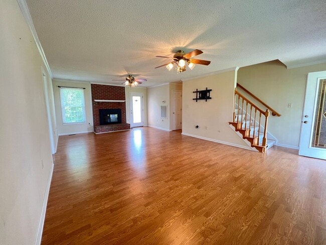 Building Photo - The Lifestyle You Deserve.