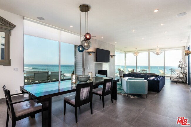 Foto del edificio - 26044 Pacific Coast Hwy