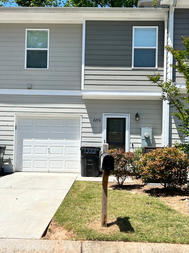 Building Photo - 2276 Connally Pl