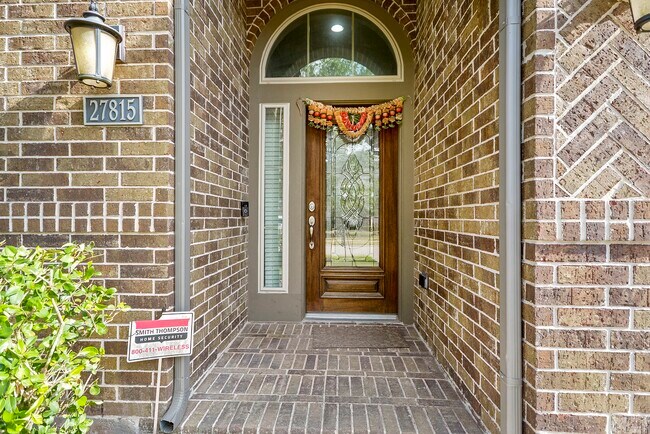 Foto del edificio - 27815 Colonial Point Dr