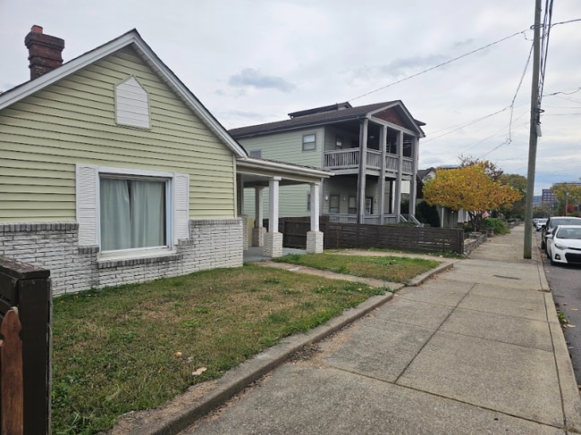 Photo - 1014 11th Ave N House