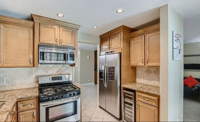 Foto del edificio - 7041 Encore Way