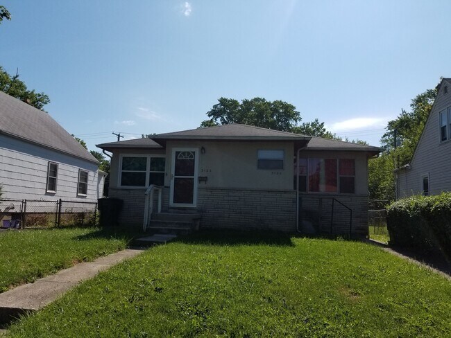 Foto del edificio - 3120 Grasmere Ave