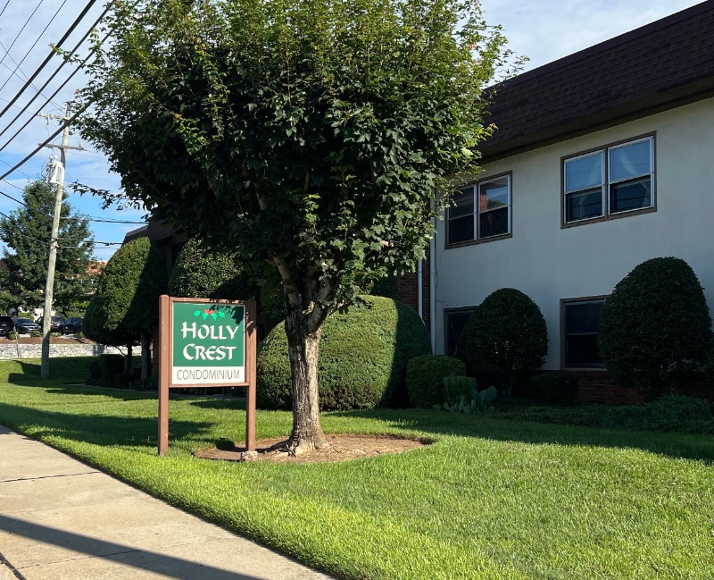 Foto principal - 427 6th Ave W