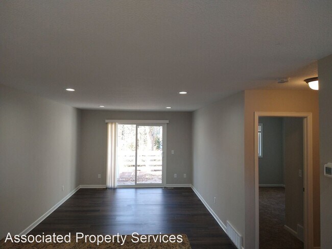 Building Photo - 3 br, 1.5 bath House - 316 Shawnee Trail