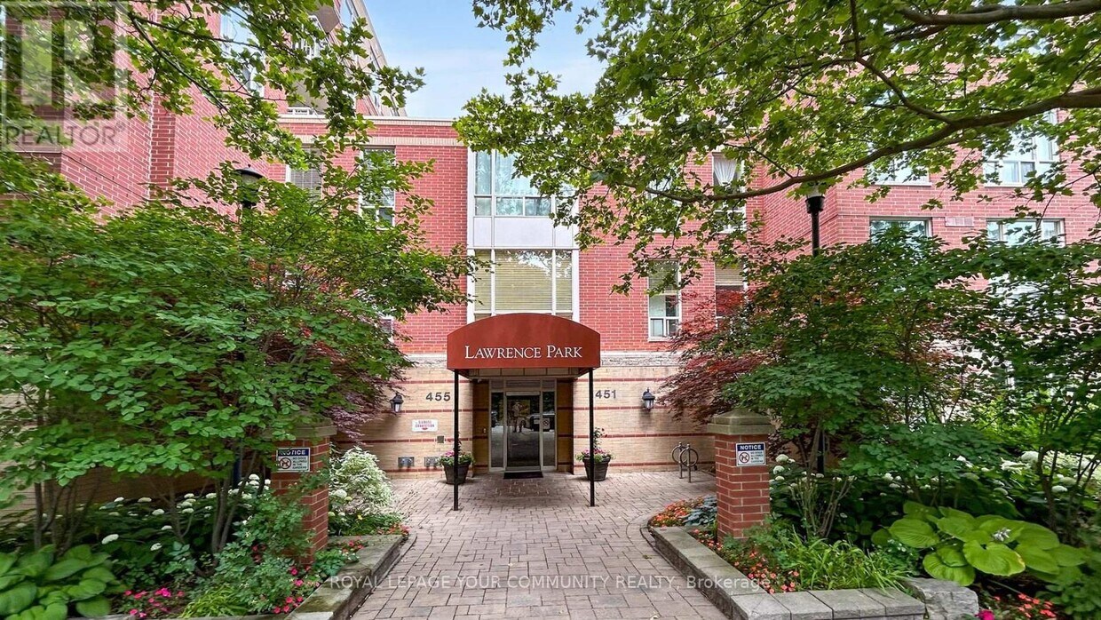 Photo principale - 455-455 Rosewell Ave