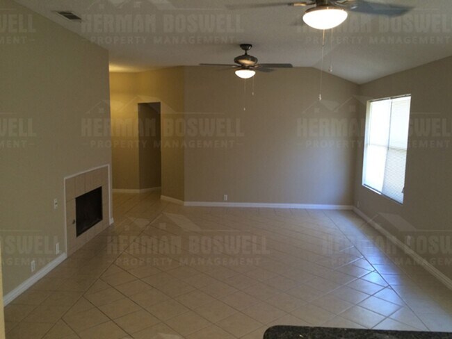 Building Photo - 164 Hunter Dr