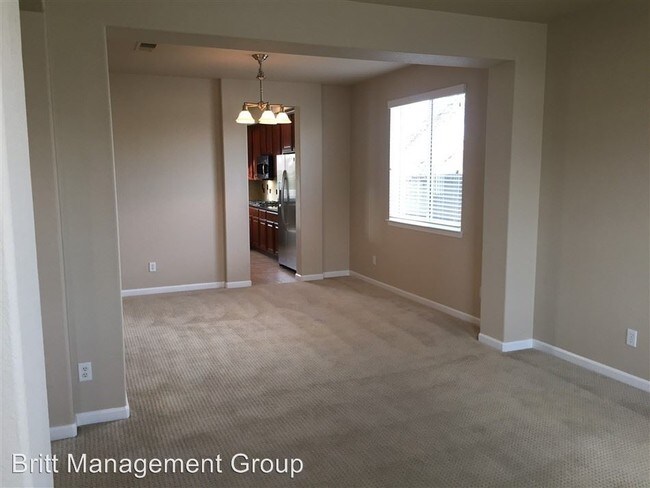 Building Photo - 3595 Socrates Dr