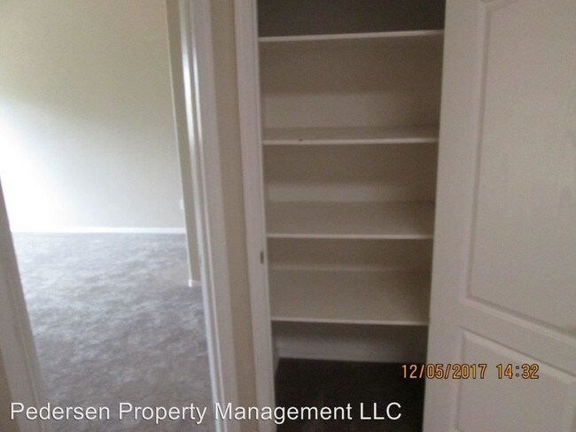 Building Photo - 5753 S Estrella Rd