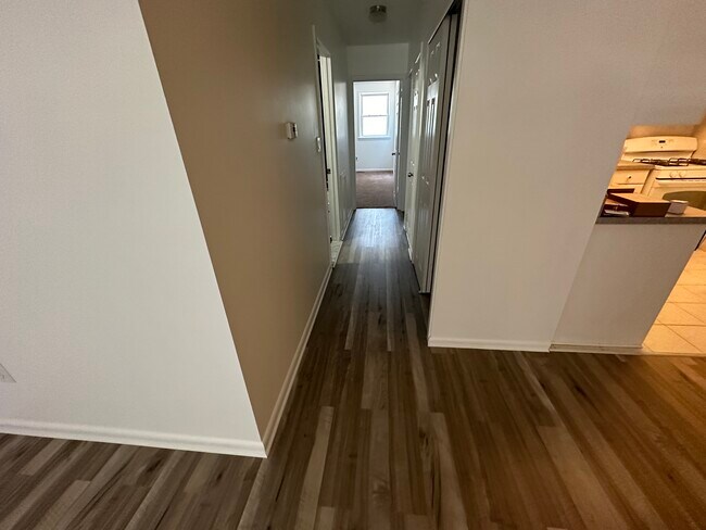 Hallway - 11934 Waldemire Dr