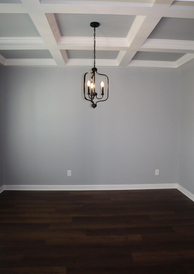 Foto del edificio - 301 Weeping Willow Dr