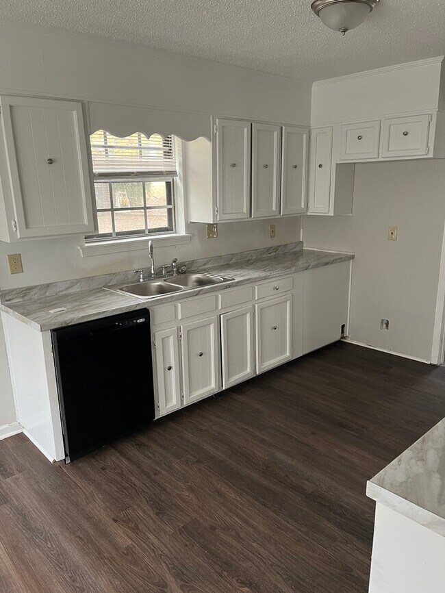 Foto del edificio - 294 Cambo Dr Hoover, AL 35226
