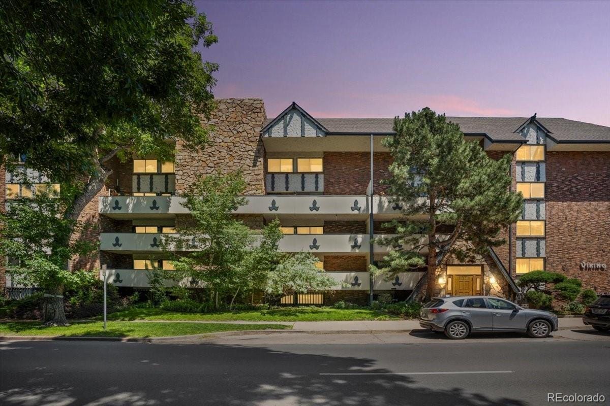 Photo - 1260 York St (Denver, CO)
