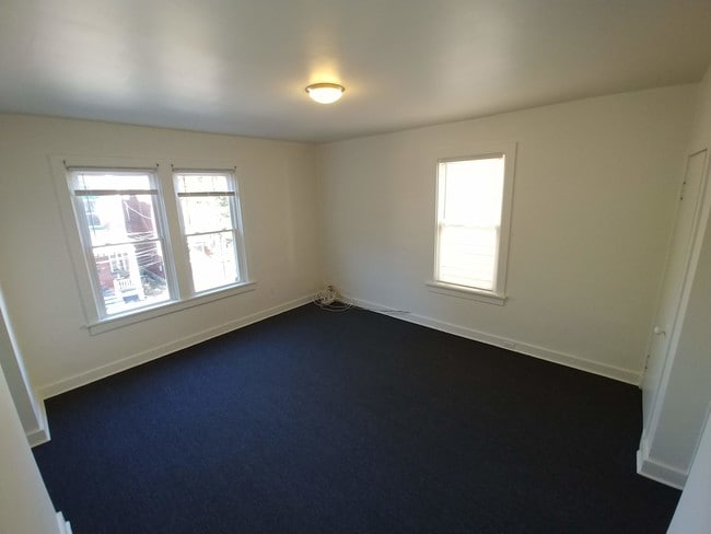 Master Bedroom - 226 Green St